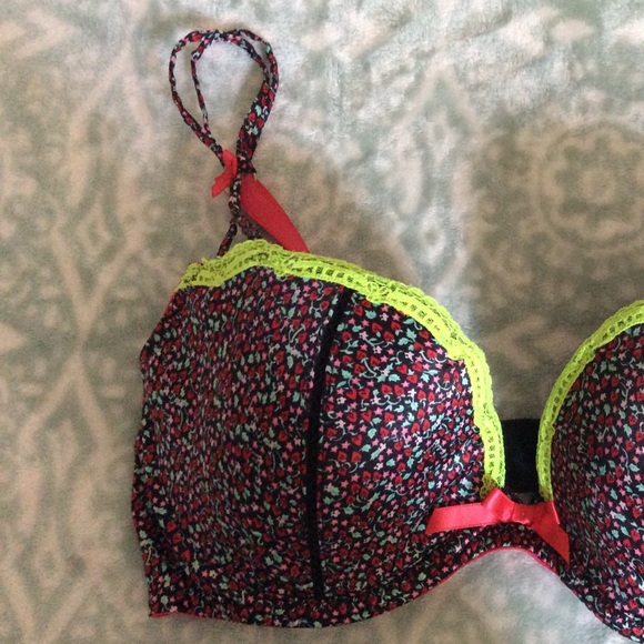 VS   Sexy Little Things  Fancy Pushup Bra  NWOT - Picture 8 of 8